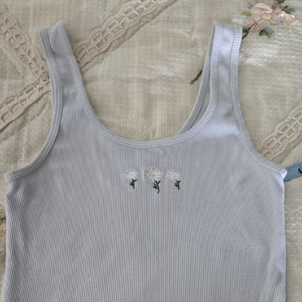*3 for$15* Hollister Gray Ribbed Crop Tank Top